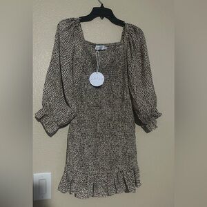 NWT PETAL+ PUP PUFF SLEEVES SMOCKED MINI DRESS